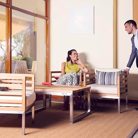 酒店 阿尔马德拉巴公园酒店 罗萨斯