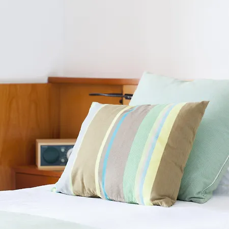 阿尔马德拉巴公园酒店 4*