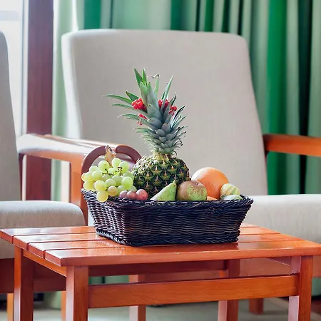 Almadraba Park 호텔 4*