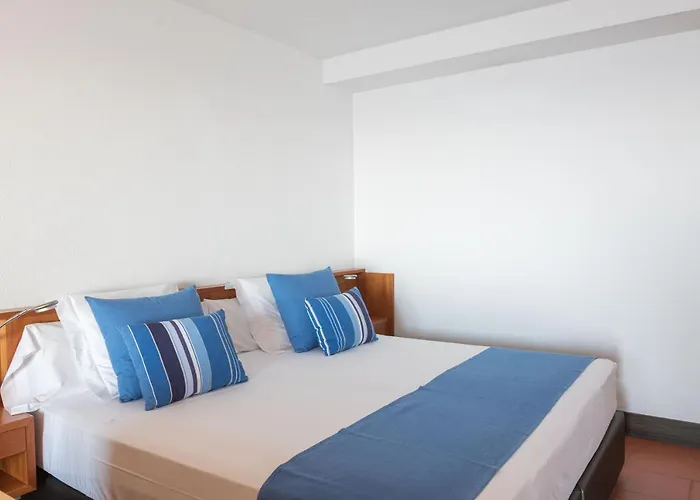 Almadraba Park Hotell