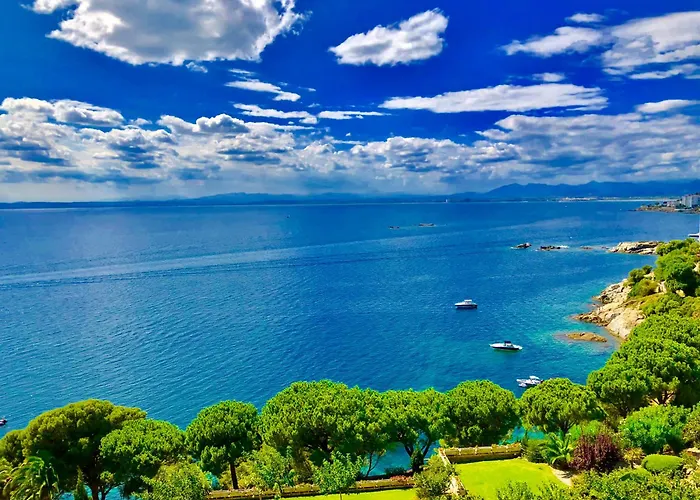 Almadraba Park Hotell