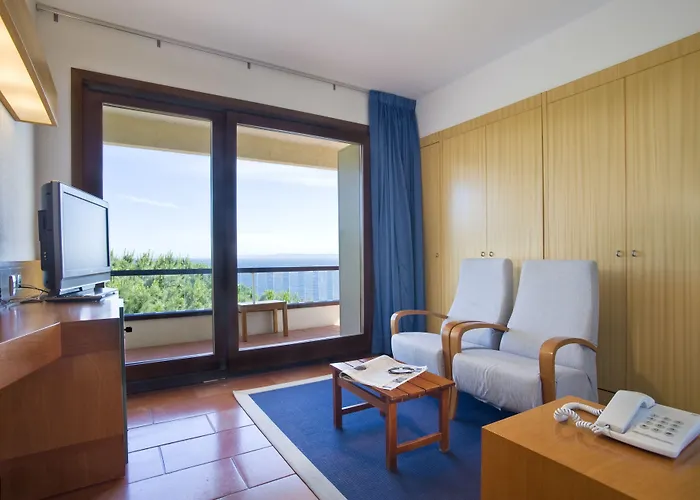 Hotell Almadraba Park 4*